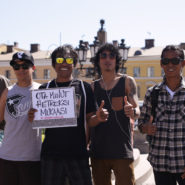 Indonesian guys at Senaatintori