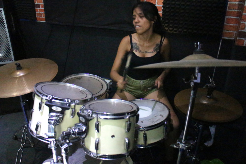 Tomar Control Luchita